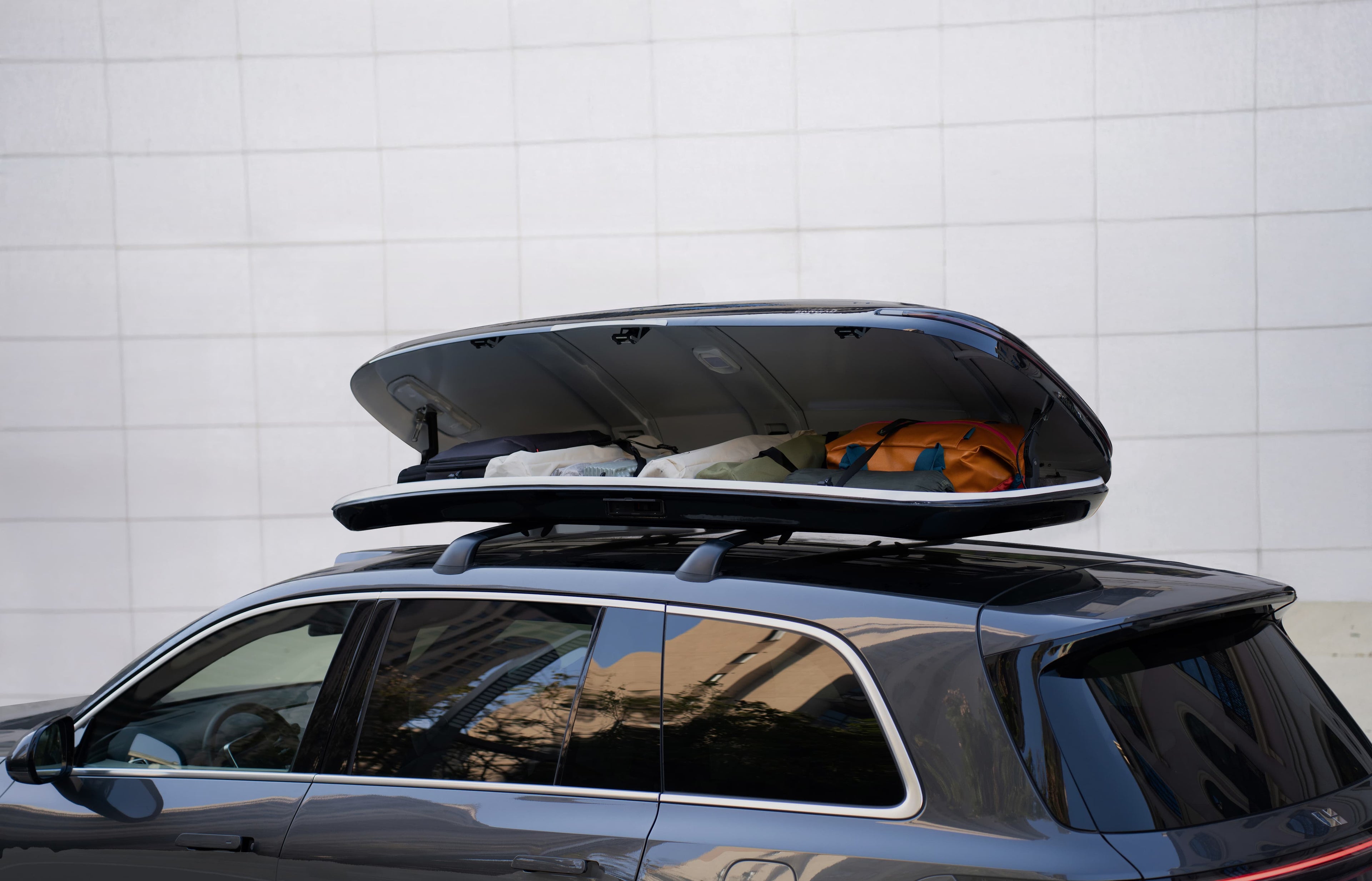 Nomadix Pro Smart Roof Box